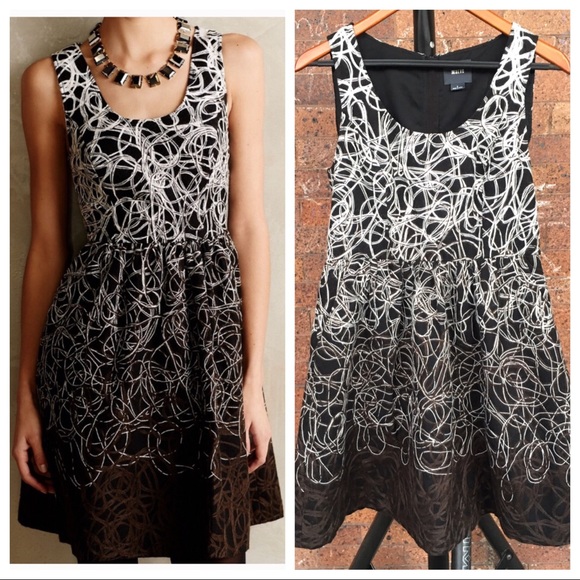 Anthropologie Dresses & Skirts - Anthropologie Maeve ombré embroidered dress